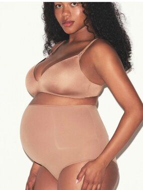 NEW SKIMS Wireless Form Maternity Nursing Bra 34D Sienna NWT Pumping